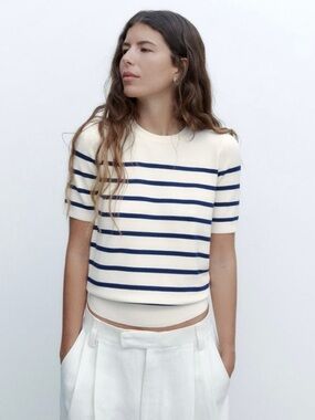 Zara Cream & Navy Striped Short-Sleeve Knit Top